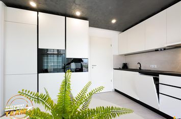 Apartament 3 camere de vanzare AVANTGARDEN - Brasov anunturi imobiliare Brasov
