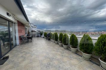 Apartament 3 camere de vanzare CETATE - Alba anunturi imobiliare Alba