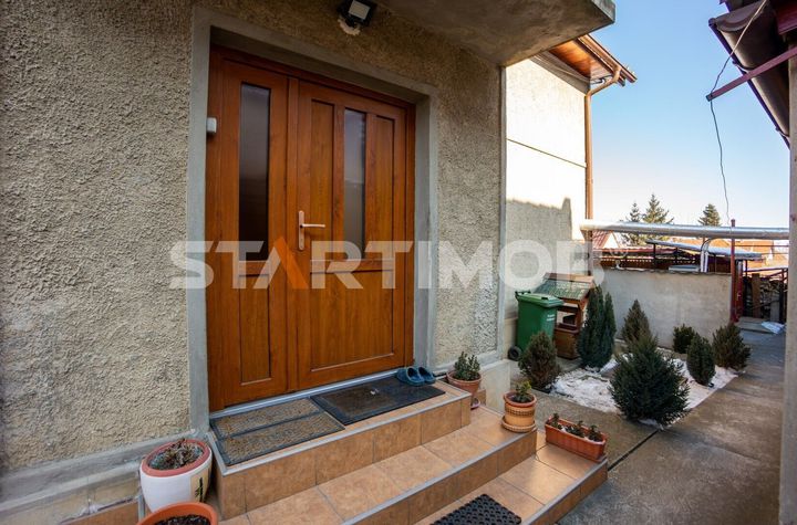 Casa de vanzare in Feldioara, Brasov anunturi imobiliare Brasov