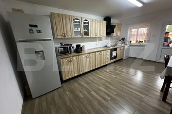 Vilă - 5 camere de vanzare SEBES - Alba anunturi imobiliare Alba