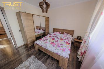 Casă - 4 camere de inchiriat IRIS - Cluj anunturi imobiliare Cluj