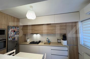 Apartament 2 camere de vanzare FLORESTI - Cluj anunturi imobiliare Cluj