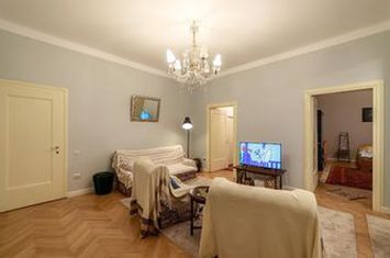 Apartament 4 camere de inchiriat BRASOV - Brasov anunturi imobiliare Brasov
