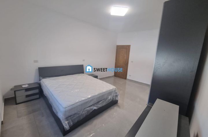 Apartament 4 camere de vanzare ULTRACENTRAL - Brasov anunturi imobiliare Brasov