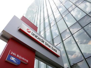 UniCredit Tiriac Bank reduce cu pana la 3,20 pp dobanzile pentru creditele in lei cu garantie