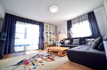 Apartament 3 camere de vanzare PIATA CLUJ - Sibiu anunturi imobiliare Sibiu