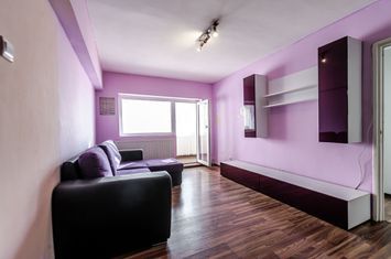 VÂNDUT! Apartament 2 Camere, Etajul 1, Piața mică, Arad anunturi imobiliare Arad