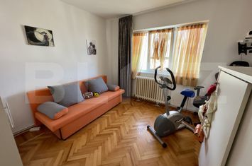 Apartament 3 camere de vanzare CETATE - Alba anunturi imobiliare Alba