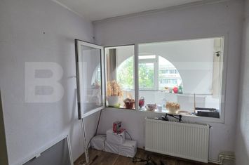 Apartament 4 camere de vanzare MAZEPA 1 - Galati anunturi imobiliare Galati