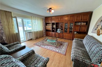 Apartament 3 camere de vanzare BRAILEI - Vrancea anunturi imobiliare Vrancea