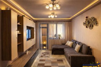 Apartament 3 camere de inchiriat TRACTORUL - Brasov anunturi imobiliare Brasov