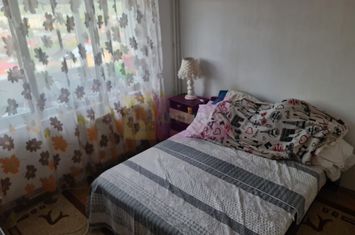 Apartament cu 3 camere de vanzare in Campina - Zona Cuza anunturi imobiliare Prahova
