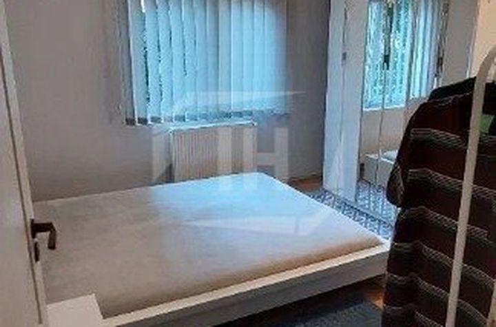 Apartament 3 camere de vanzare CLUJ-NAPOCA - Cluj anunturi imobiliare Cluj