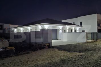 Casă - 4 camere de vanzare DUMBRAVITA - Timis anunturi imobiliare Timis