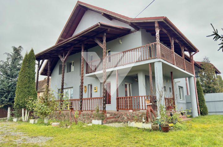 Vilă - 5 camere de vanzare CARTISOARA - Sibiu anunturi imobiliare Sibiu