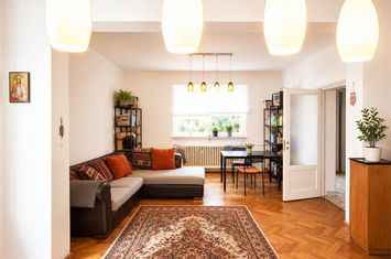 Vilă - 7 camere de vanzare DRUMUL POIENII - Brasov anunturi imobiliare Brasov