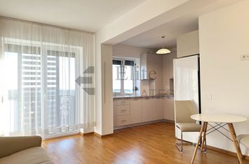 Apartament 3 camere ultracentral bloc nou anunturi imobiliare Bihor