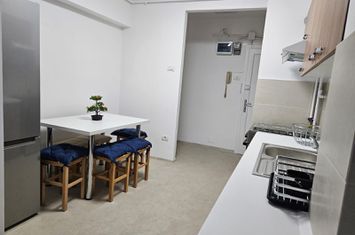 Apartament 2 camere/ decomandat/ langa Primarie/ la 350 m de Medicina anunturi imobiliare Cluj