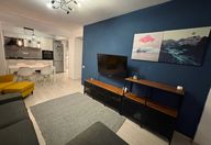 695 €, Apartament 3 camere