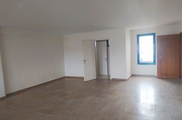Birou 59 mp, etaj 1, Irakleia anunturi imobiliare Grecia