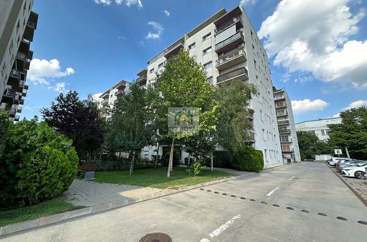 Vânzare studio Penthouse, Ten Blocks Rezidential zona Militari-Pacii,Bd. Iuliu Maniu 109,bloc 2010, la 3 minute metrou Pacii,proaspat igienizat. anunturi imobiliare Bucuresti