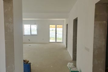 Casă - 4 camere de vanzare SANTANDREI - Bihor anunturi imobiliare Bihor