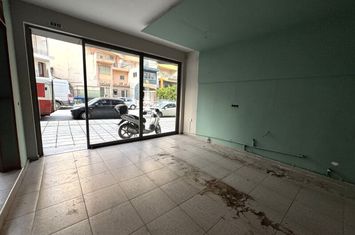 Două spații comerciale unite, 82 mp, centrul Serres anunturi imobiliare Grecia