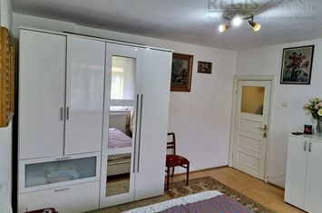 Garsonieră de vanzare TRACTORUL - Brasov anunturi imobiliare Brasov