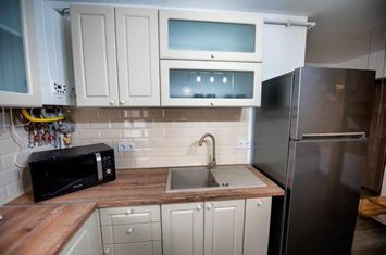 Apartament 3 camere de vanzare SIBIU - Sibiu anunturi imobiliare Sibiu