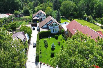 Casă - 5 camere de vanzare EXTERIOR NORD - Vrancea anunturi imobiliare Vrancea