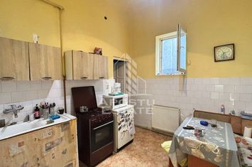 Apartament cu 2 camere la curte comuna, zona Iosefin anunturi imobiliare Timis