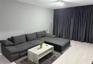 500 €, Garsonieră