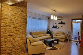 Apartament 3 cam 94 mp et intermediar, parcare subterana - Buna Ziua anunturi imobiliare Cluj