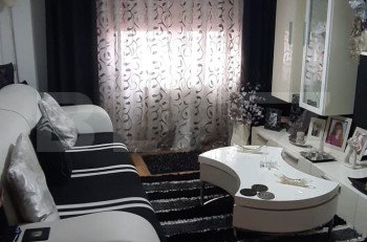 Apartament 2 camere de vanzare SUCEAVA - Suceava anunturi imobiliare Suceava