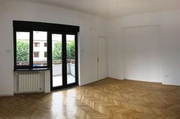 Apartament 5 camere renovat complet – Piața Amzei, anunturi imobiliare Bucuresti