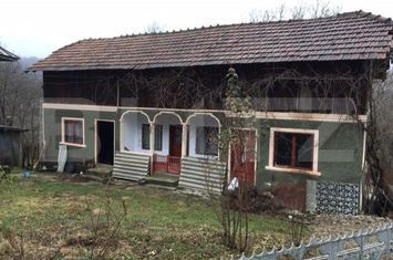 Casă - 5 camere de vanzare TARGOVISTE - Dambovita anunturi imobiliare Dambovita