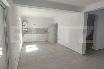 Vilă - 4 camere de vanzare VALEA LUPULUI - Iasi anunturi imobiliare Iasi