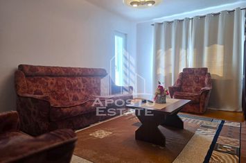 Apartament 2camere decomandat de inchiriat Micalaca anunturi imobiliare Arad