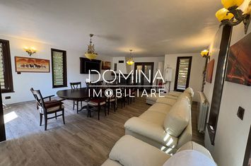Casă - 6 camere de vanzare BUMBESTI-JIU - Gorj anunturi imobiliare Gorj