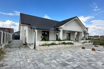 Casă - 6 camere de vanzare ORADEA - Bihor anunturi imobiliare Bihor