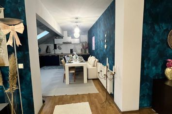 Apartament 2 camere de vanzare RADAUTI - Suceava anunturi imobiliare Suceava