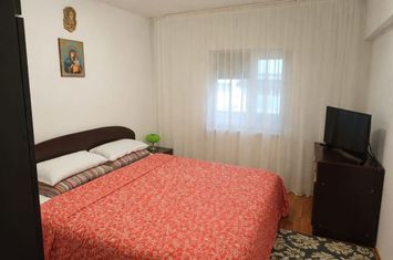Apartament 4 camere de vanzare BALS - Olt anunturi imobiliare Olt