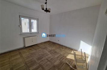Apartament 3 camere de vanzare FAGARAS - Brasov anunturi imobiliare Brasov