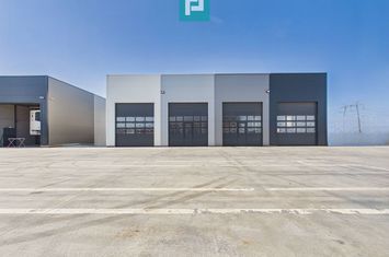 Hală 285 mp la Centura Nord anunturi imobiliare Arad