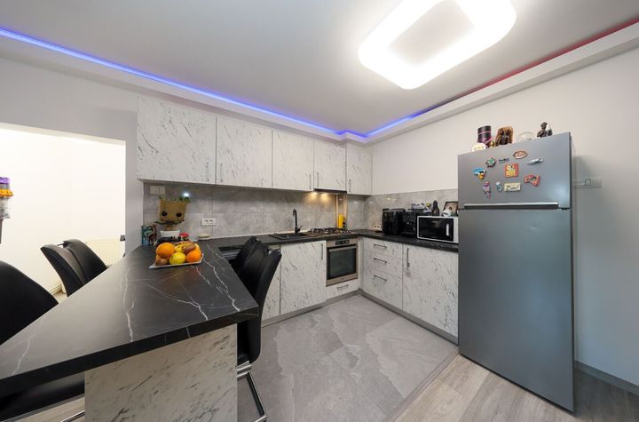 Casa 4 camere Halchiu | teren 400 mp | acces 2 strazi anunturi imobiliare Brasov