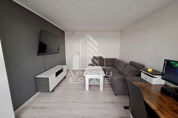 Apartament 2 camere, decomandat,renovat,zona Complexul Studentesc anunturi imobiliare Timis