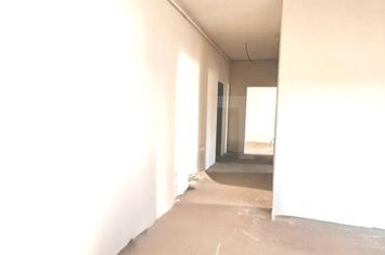 Apartament 4 camere de vanzare FLORESTI - Cluj anunturi imobiliare Cluj