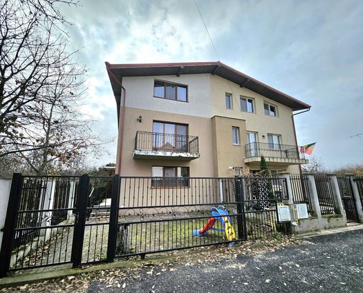 Casă 6 cam Baneasa, 230 mp