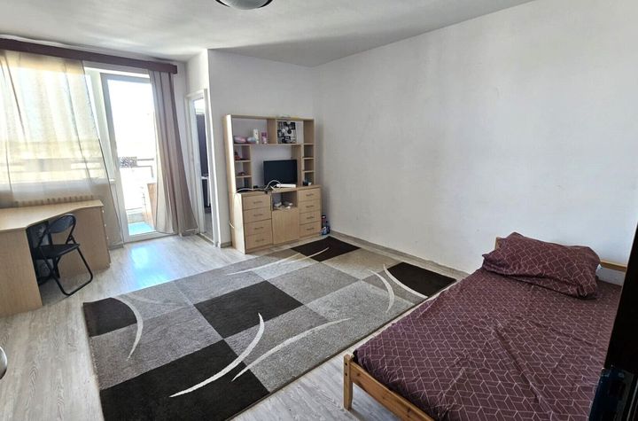 Dau in chirie garsoniera pe Parang, manastur! anunturi imobiliare Cluj