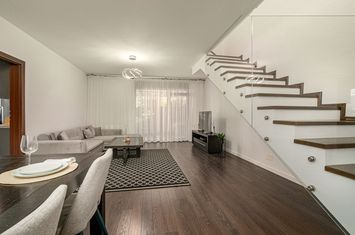 Foto 3 Casă ideală pentru familie–4 camere, curte amenajată, complex privat-securizat anunturi imobiliare Sector 1